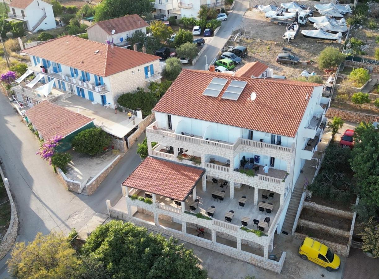 자발라 Pansion Braco B&B 외부 사진